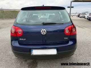 VOLKSWAGEN Golf usata, con Autoradio