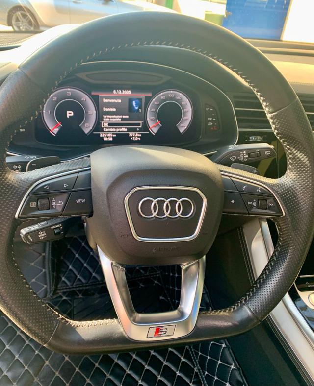 AUDI Q8 usata, con Chiusura centralizzata