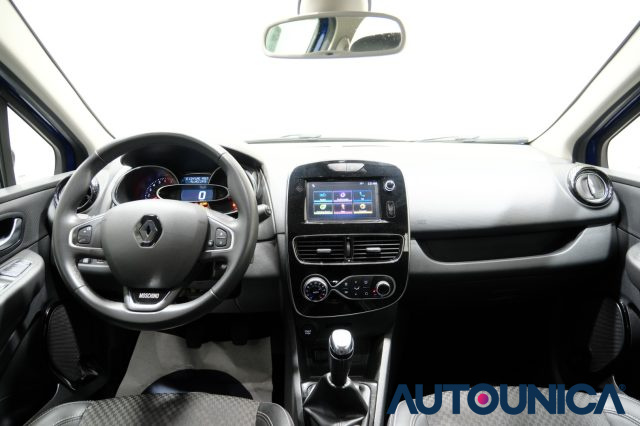 RENAULT Clio usata, con Controllo automatico clima