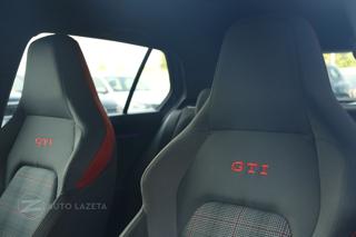 VOLKSWAGEN Golf GTI usata, con Autoradio