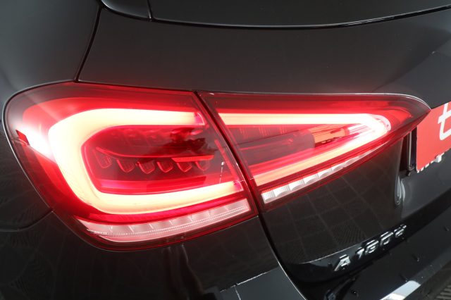 MERCEDES-BENZ A 180 usata 9