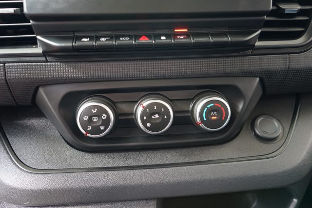 RENAULT Trafic usata, con Bracciolo