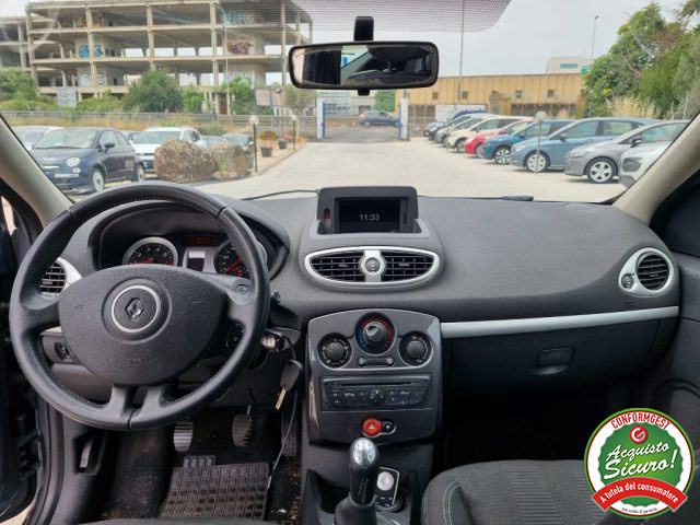 RENAULT Clio usata, con Chiusura centralizzata