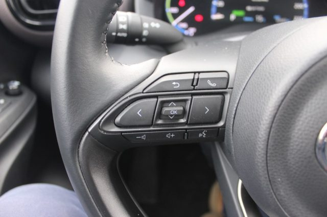 TOYOTA Yaris Cross usata, con Specchietti laterali elettrici