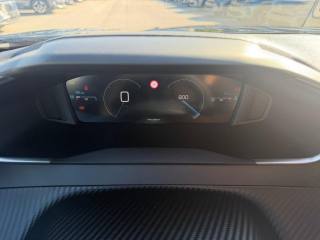 PEUGEOT 2008 usata, con Autoradio digitale