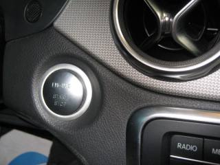 MERCEDES-BENZ GLA 200 usata, con Vivavoce