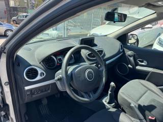 RENAULT Clio usata, con Controllo trazione