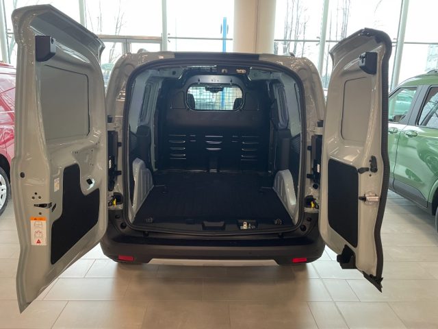 FORD Transit Courier usata, con ESP