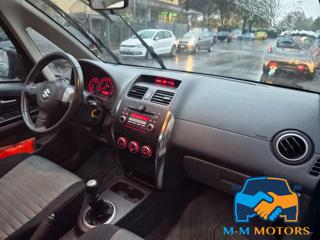 SUZUKI SX4 usata, con Sedile posteriore sdoppiato
