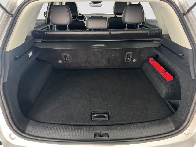 MG HS usata 12