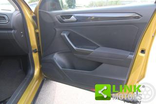VOLKSWAGEN T-Roc usata, con Specchietti laterali elettrici