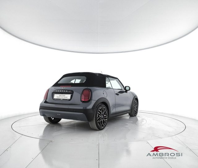 MINI Cabrio usata 2