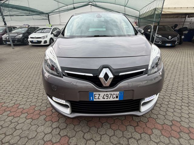 RENAULT Scenic usata, con Autoradio