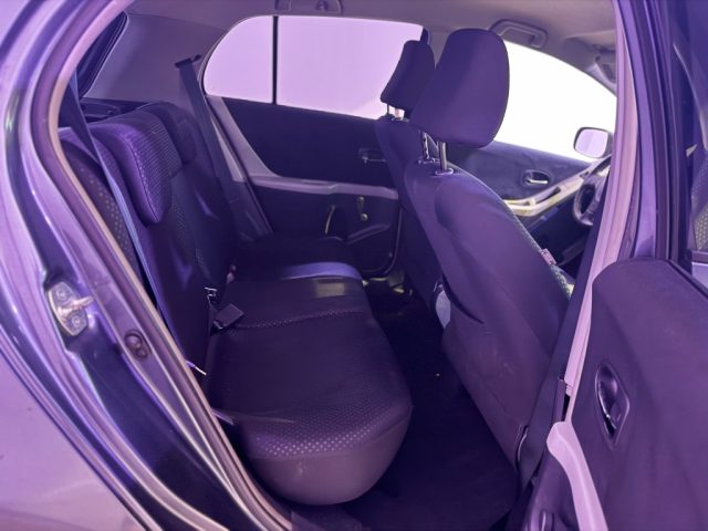 TOYOTA Yaris usata 5