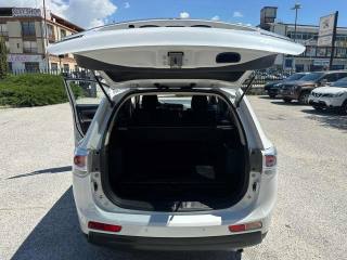 MITSUBISHI Outlander usata, con Bluetooth