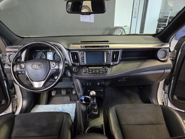 TOYOTA RAV 4 MY23 usata, con Immobilizzatore elettronico