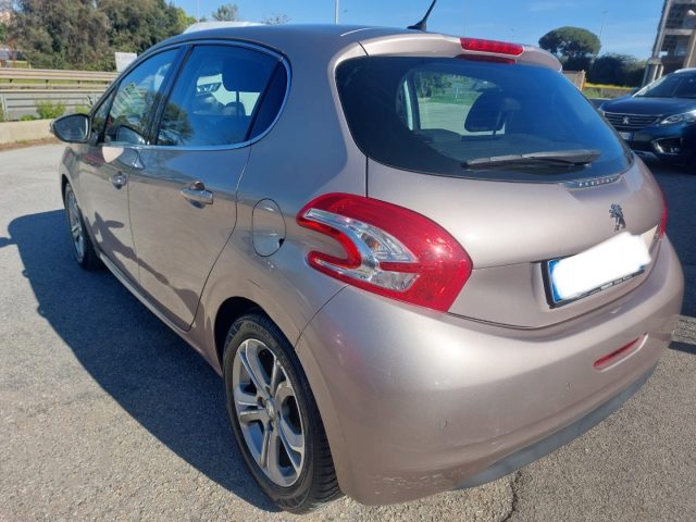 PEUGEOT 208 usata 4
