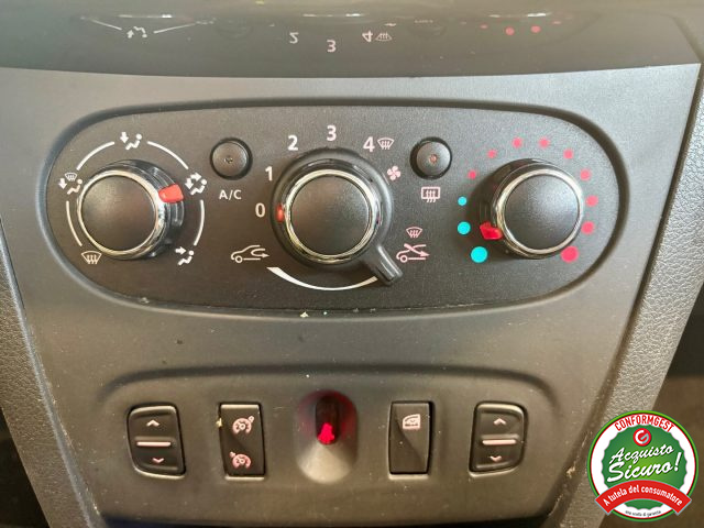 DACIA Sandero usata, con Cronologia tagliandi