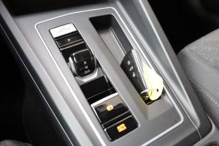 VOLKSWAGEN Golf usata, con Sistema di avviso di distanza