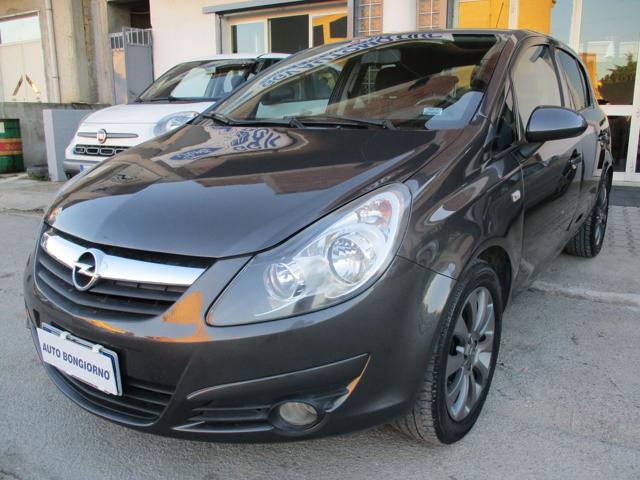 OPEL Corsa usata, con Airbag laterali