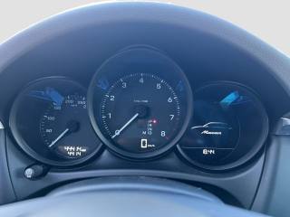 PORSCHE Macan usata 13