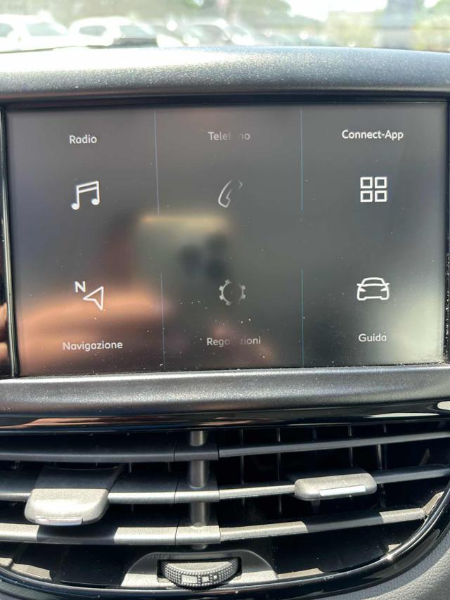 PEUGEOT 208 usata, con Specchietti laterali elettrici