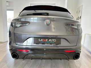ALFA ROMEO Stelvio usata, con Alzacristalli elettrici