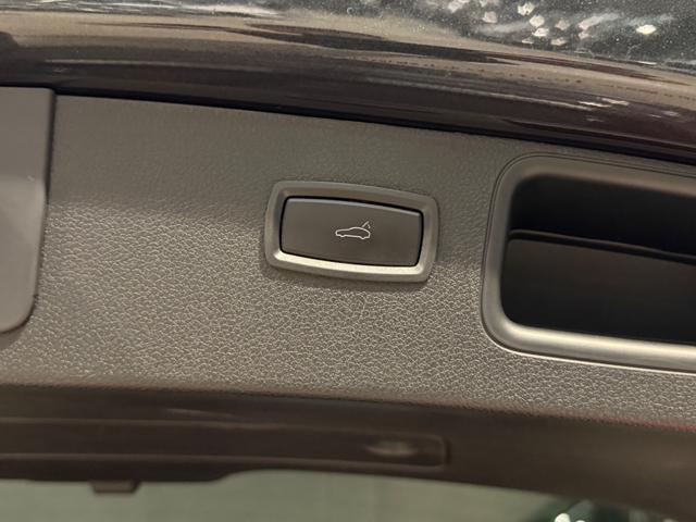 PORSCHE Macan usata, con Portellone posteriore elettrico