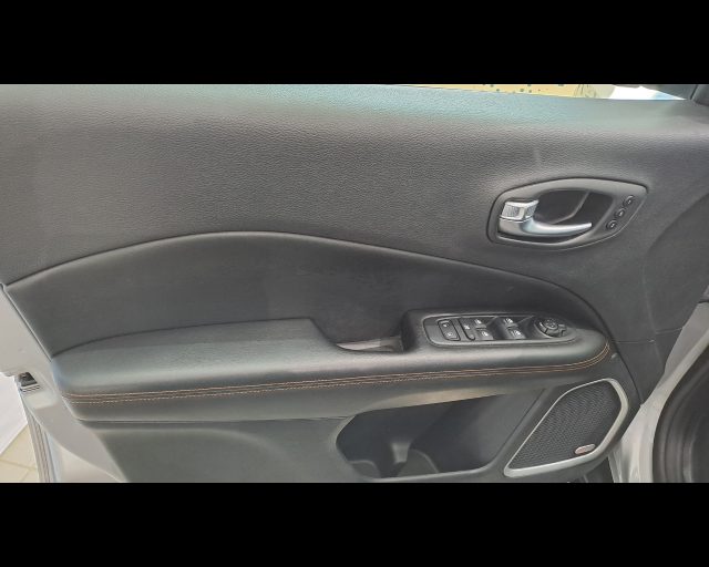 JEEP Compass usata, con Freno di stazionamento elettrico