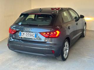 AUDI A1 usata, con Autoradio