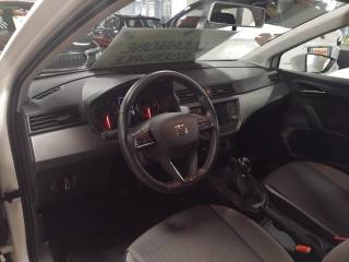 SEAT Ibiza usata, con Autoradio digitale