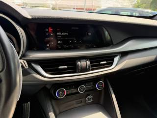 ALFA ROMEO Stelvio usata, con Controllo trazione