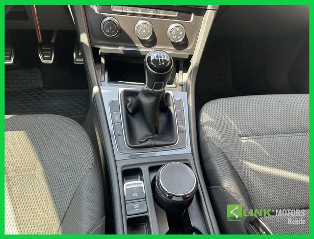 VOLKSWAGEN Golf Variant usata, con USB