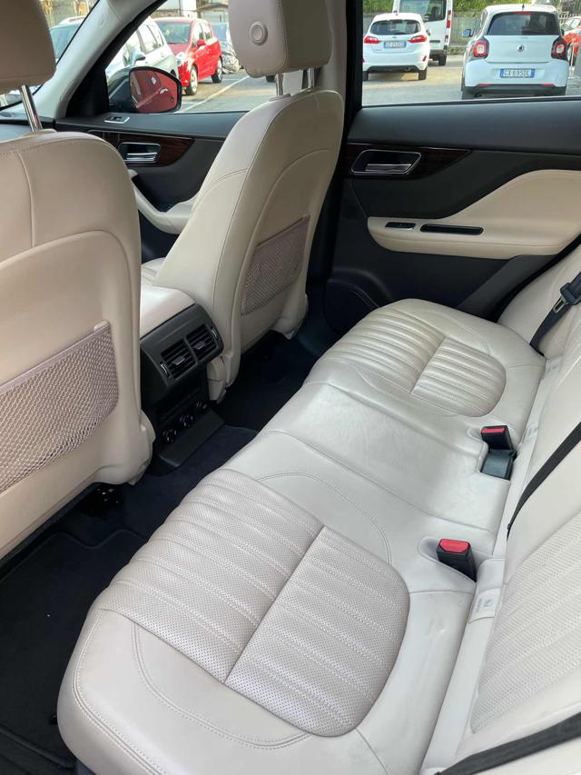 JAGUAR F-Pace usata, con Fari Xenon