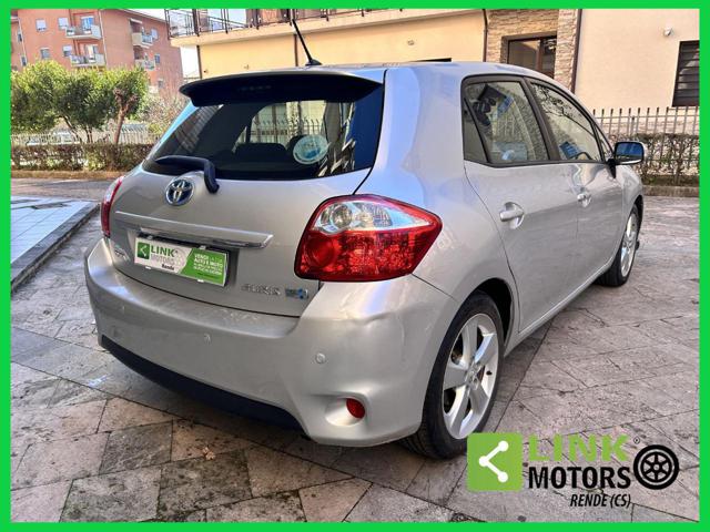 TOYOTA Auris usata, con Autoradio
