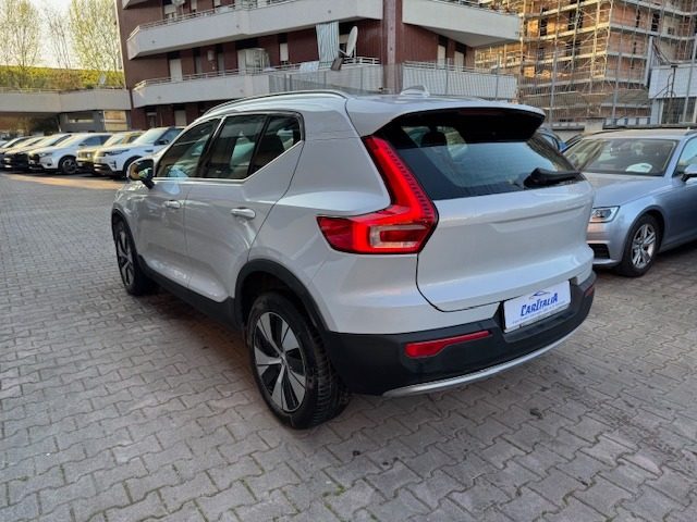 VOLVO XC40 usata, con Autoradio