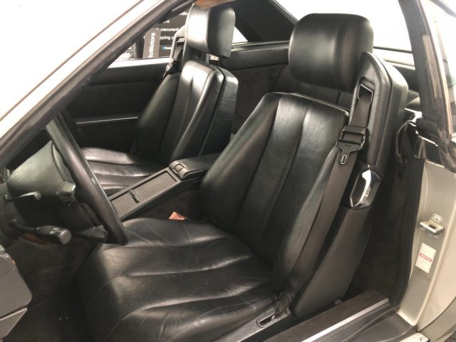 MERCEDES-BENZ SL 300 usata, con Specchietti laterali elettrici