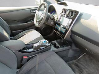 NISSAN Leaf usata, con ESP