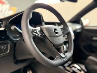 OPEL Corsa usata, con Volante in pelle
