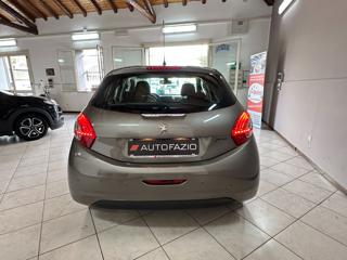 PEUGEOT 208 usata, con Cerchi in lega