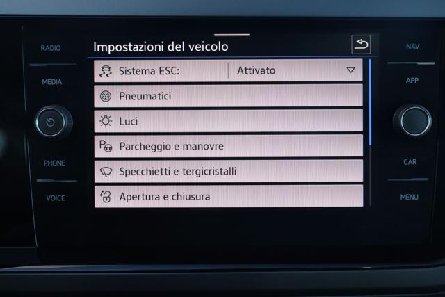 VOLKSWAGEN Taigo usata, con Fari LED