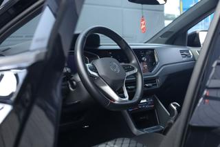 VOLKSWAGEN Taigo usata, con Luci diurne