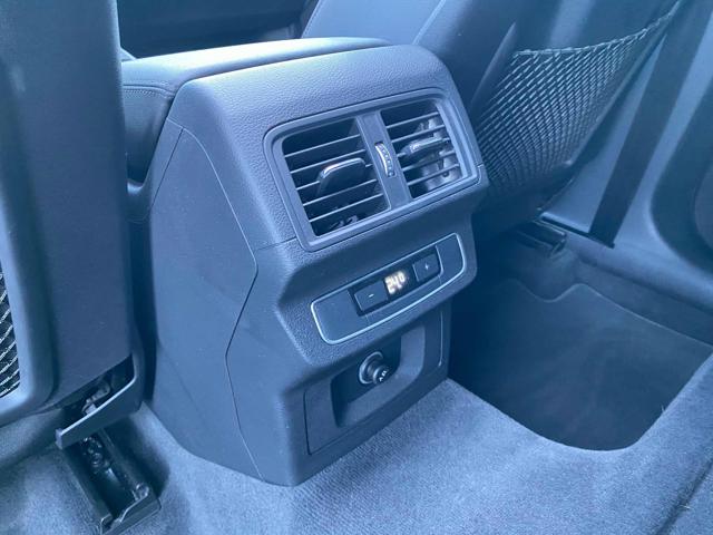 AUDI Q5 usata, con Sensori di parcheggio anteriori