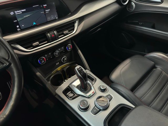 ALFA ROMEO Stelvio usata, con Controllo automatico clima