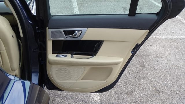 JAGUAR XF usata 50