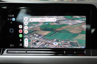 VOLKSWAGEN Golf Variant usata, con Parabrezza riscaldabile