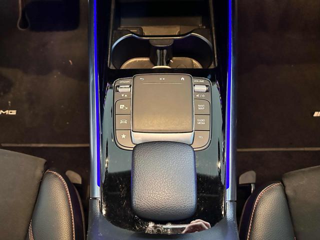 MERCEDES-BENZ B 180 usata, con Portellone posteriore elettrico