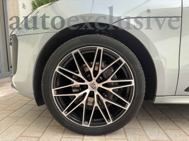 PORSCHE Macan usata, con Autoradio