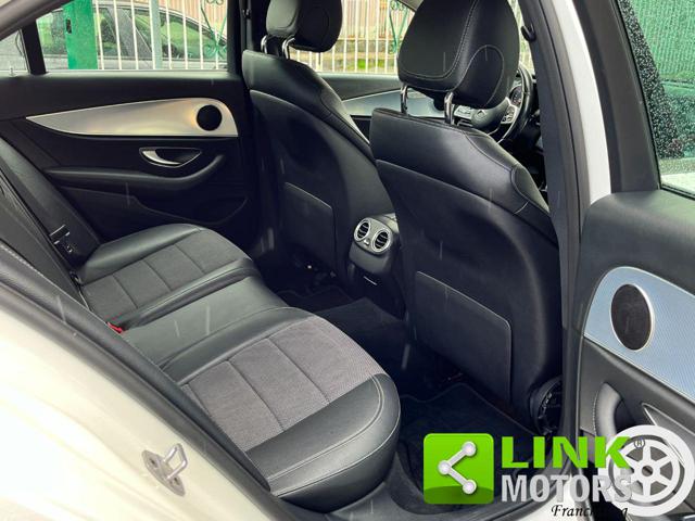 MERCEDES-BENZ E 200 usata, con Touch screen
