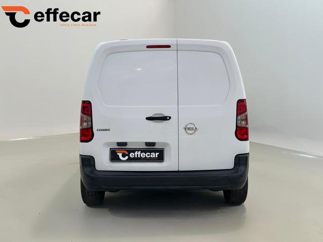 OPEL Combo usata, con Alzacristalli elettrici